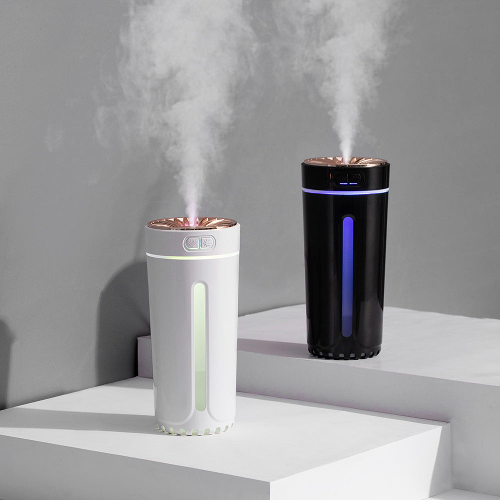 Phantom Kupa Difüzör’ün üstten görünümü — LED efekti ve ince buhar dumanı ile sıcak atmosfer sunan estetik kullanım sahnesi.